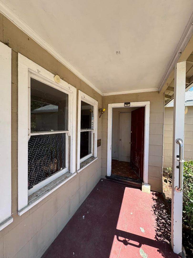 Detail Gallery Image 2 of 19 For 592 Saratoga Ave, Santa Clara,  CA 95050 - 3 Beds | 1 Baths