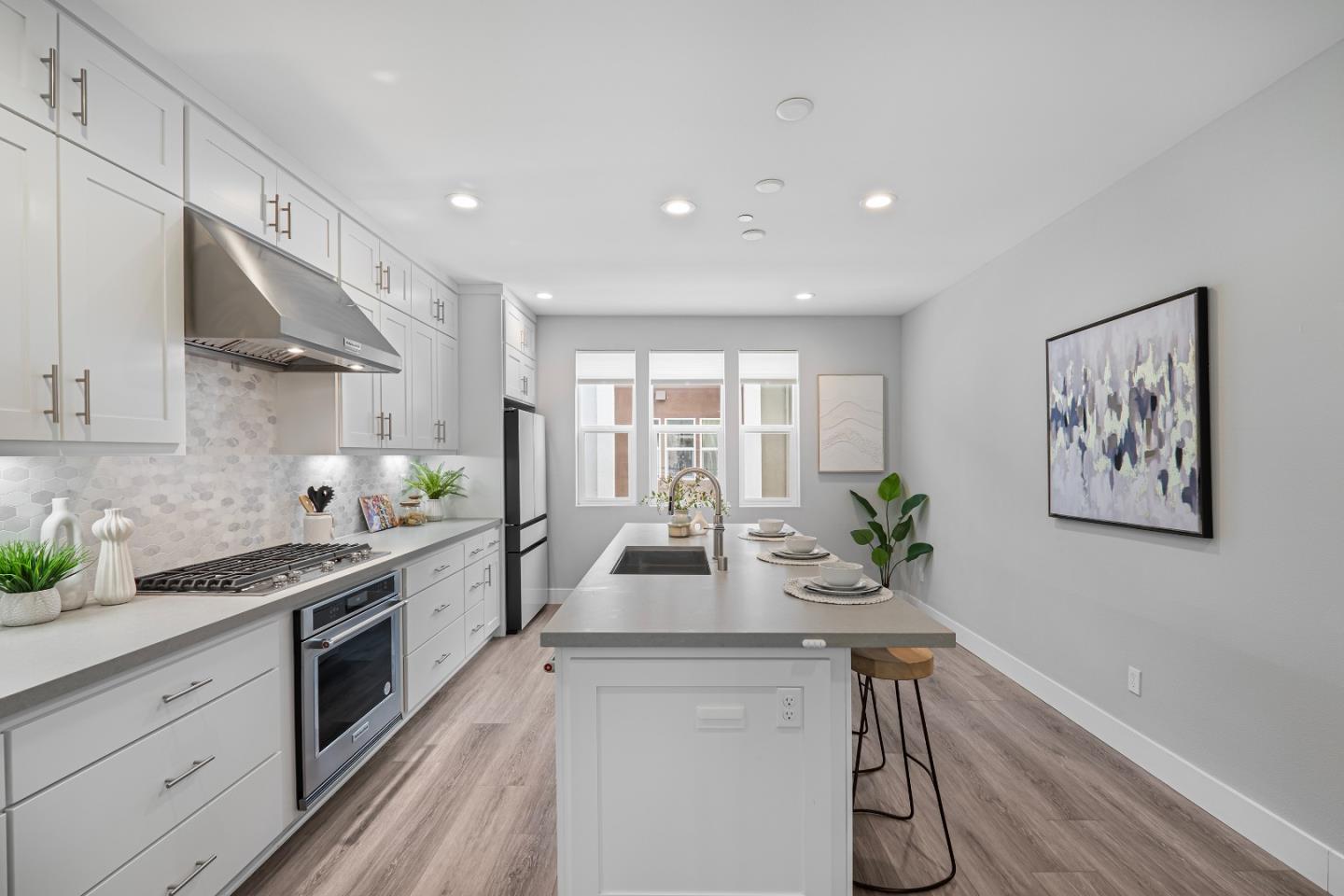 Detail Gallery Image 10 of 39 For 3697 Access Cmn, Fremont,  CA 94538 - 2 Beds | 2/1 Baths