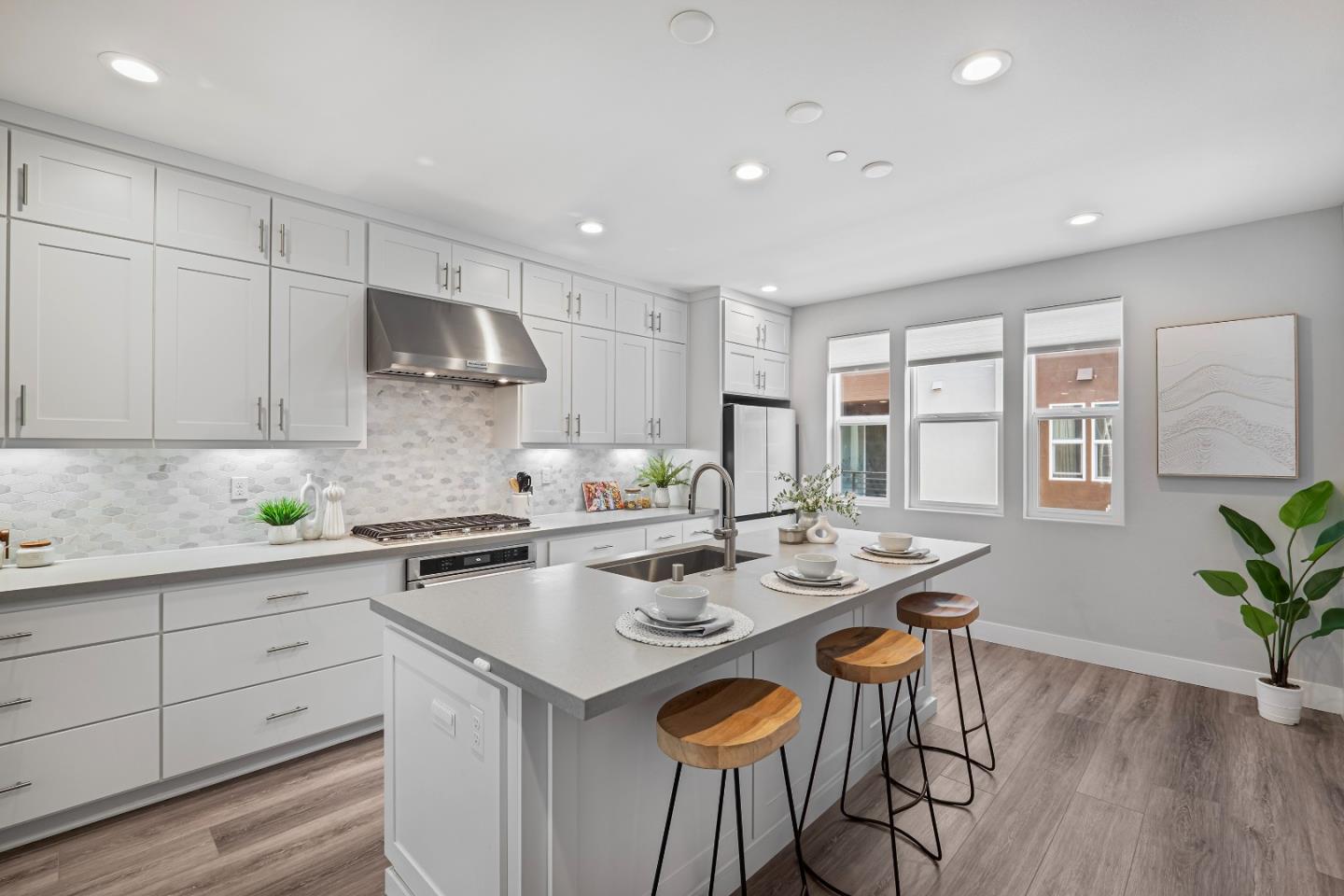 Detail Gallery Image 12 of 39 For 3697 Access Cmn, Fremont,  CA 94538 - 2 Beds | 2/1 Baths