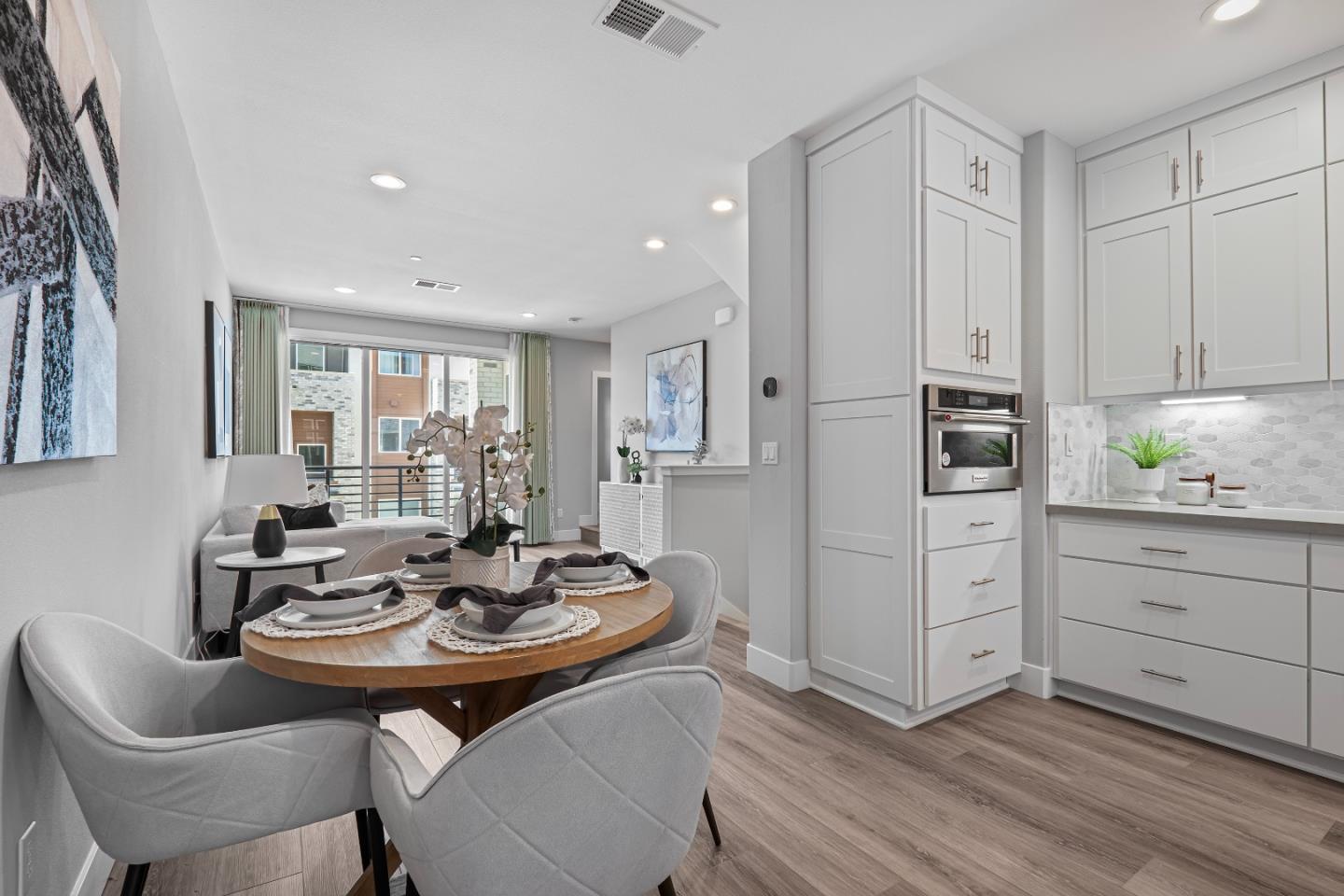 Detail Gallery Image 15 of 39 For 3697 Access Cmn, Fremont,  CA 94538 - 2 Beds | 2/1 Baths