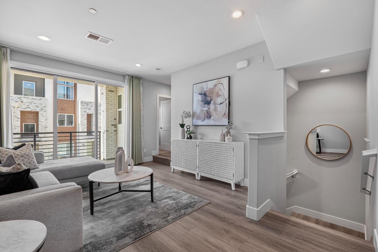 Detail Gallery Image 6 of 39 For 3697 Access Cmn, Fremont,  CA 94538 - 2 Beds | 2/1 Baths