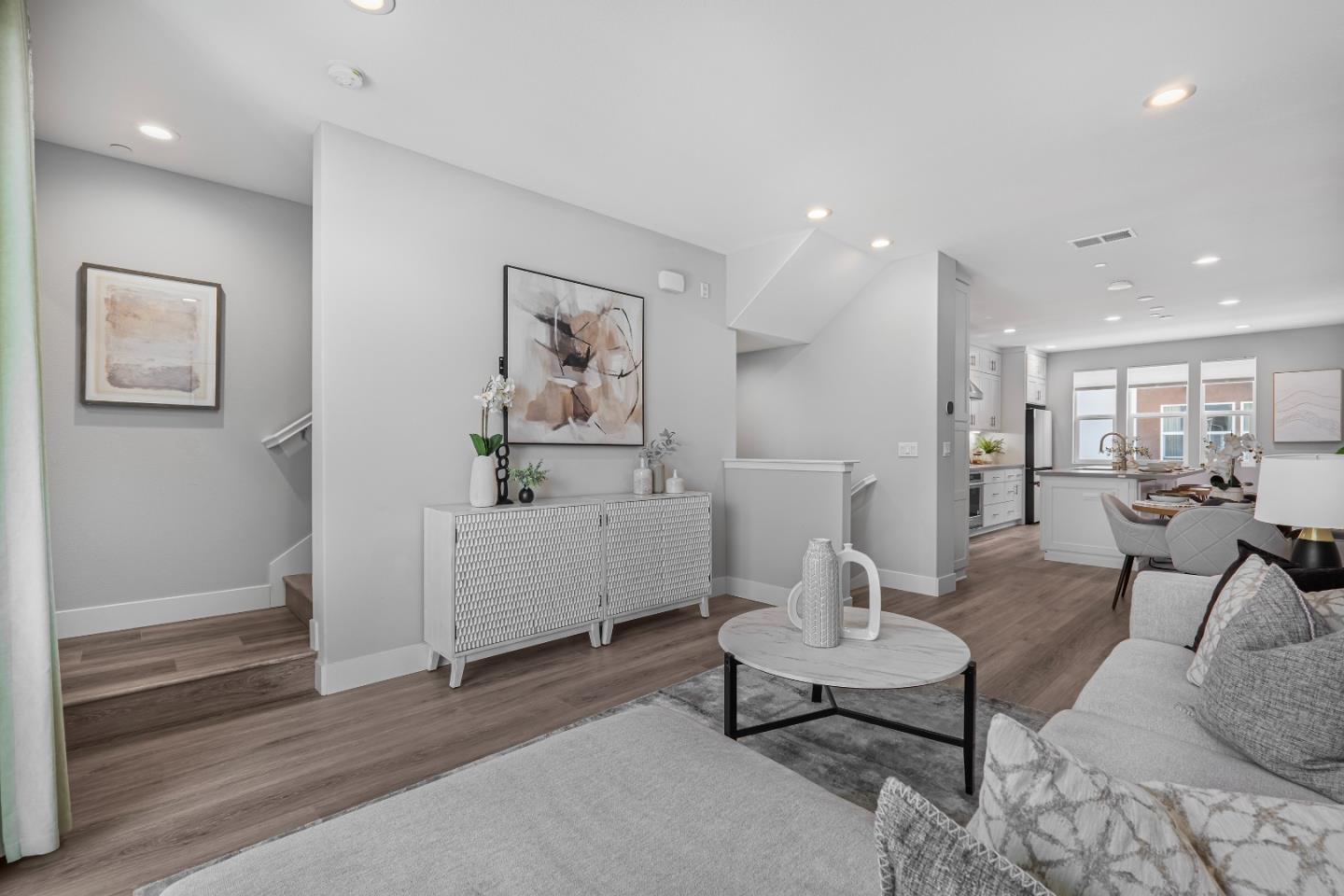 Detail Gallery Image 8 of 39 For 3697 Access Cmn, Fremont,  CA 94538 - 2 Beds | 2/1 Baths