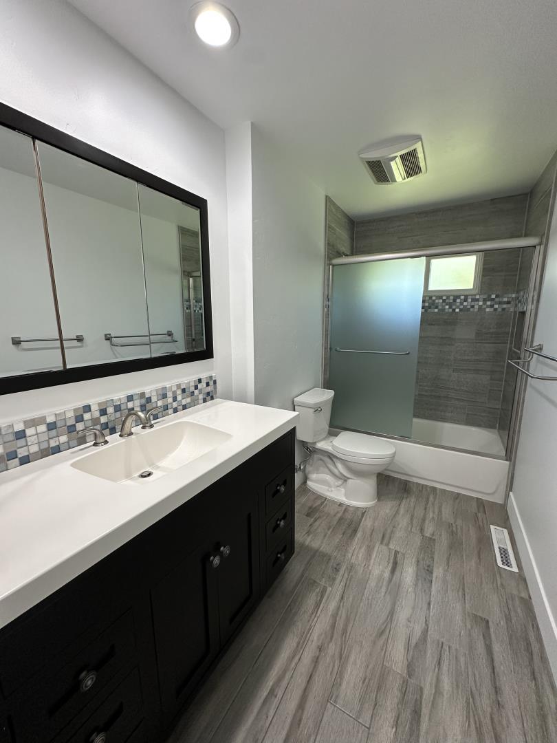 Detail Gallery Image 7 of 18 For 467 Luther Dr, Santa Clara,  CA 95051 - 3 Beds | 2 Baths