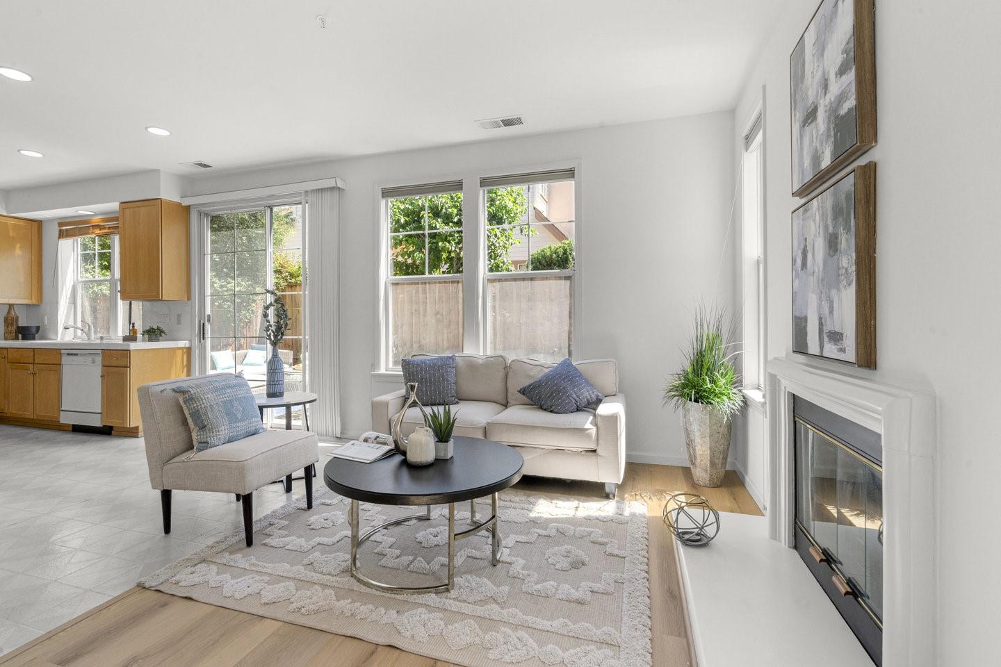 Detail Gallery Image 18 of 51 For 87 Chester Cir, Los Altos,  CA 94022 - 3 Beds | 2/1 Baths