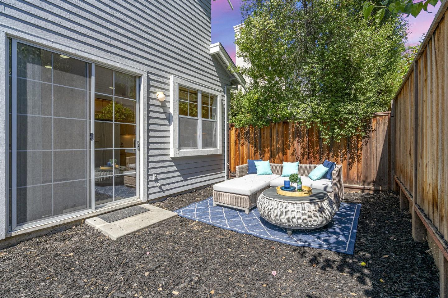 Detail Gallery Image 50 of 51 For 87 Chester Cir, Los Altos,  CA 94022 - 3 Beds | 2/1 Baths