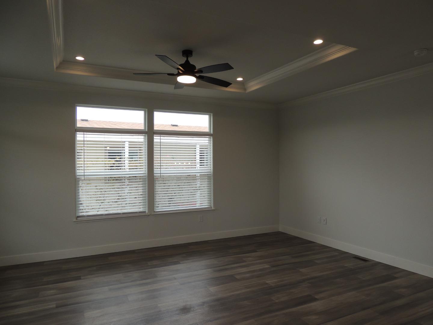 Detail Gallery Image 11 of 12 For 144 Holm Rd #93,  Watsonville,  CA 95076 - 3 Beds | 2 Baths