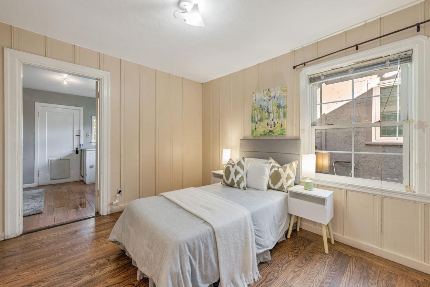 Detail Gallery Image 16 of 26 For 1015 Valota Rd, Redwood City,  CA 94061 - 2 Beds | 1 Baths
