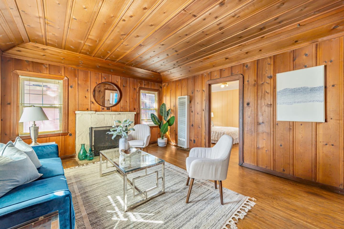 Detail Gallery Image 3 of 26 For 1015 Valota Rd, Redwood City,  CA 94061 - 2 Beds | 1 Baths