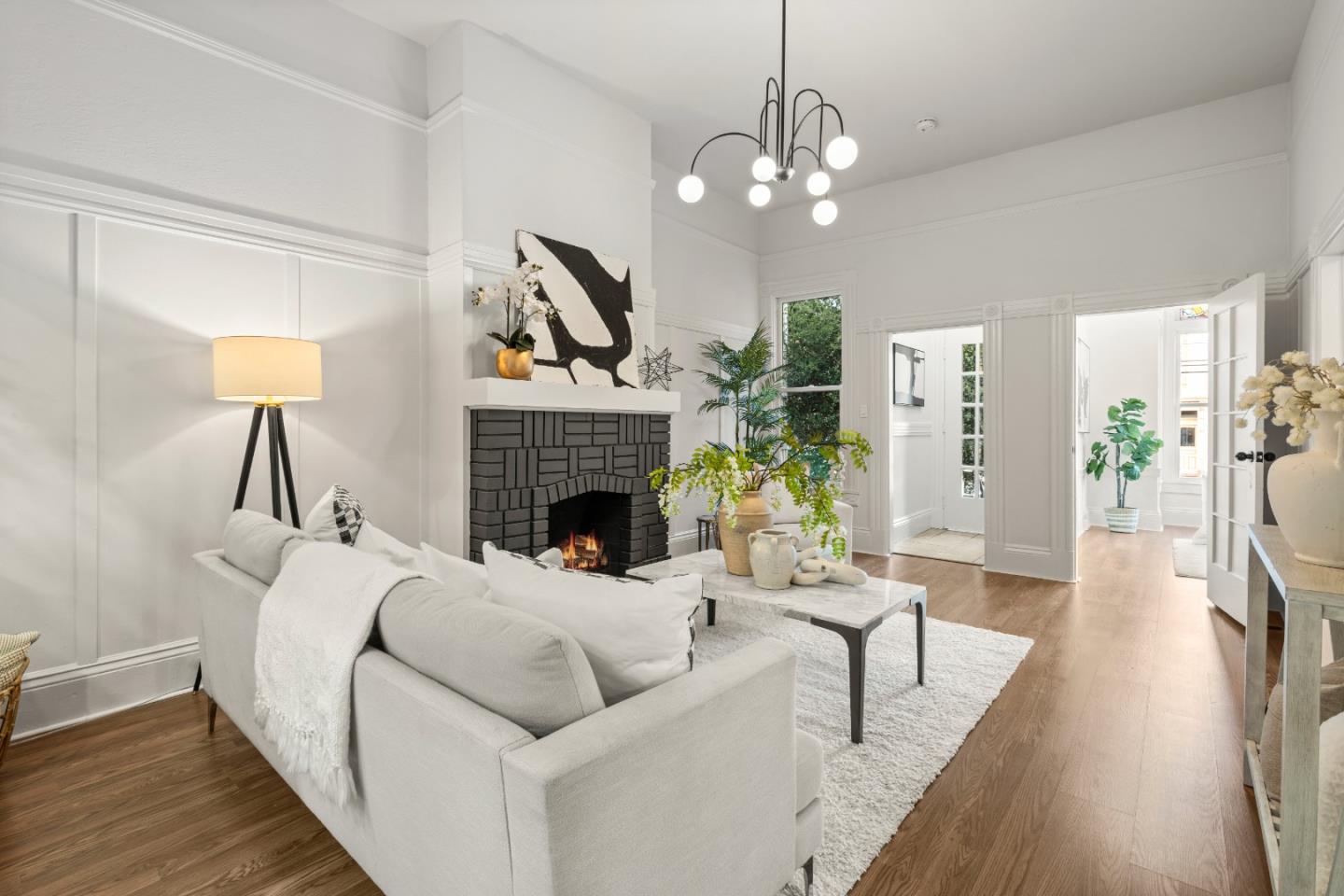 Detail Gallery Image 10 of 64 For 1338 York St, San Francisco,  CA 94110 - 3 Beds | 1 Baths