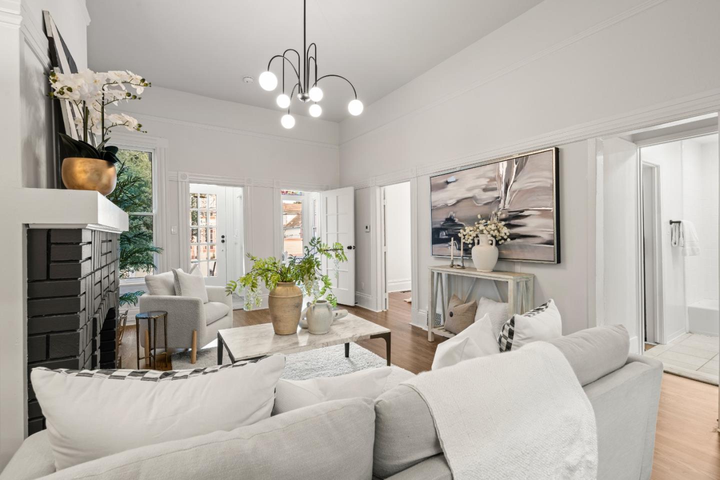 Detail Gallery Image 11 of 64 For 1338 York St, San Francisco,  CA 94110 - 3 Beds | 1 Baths