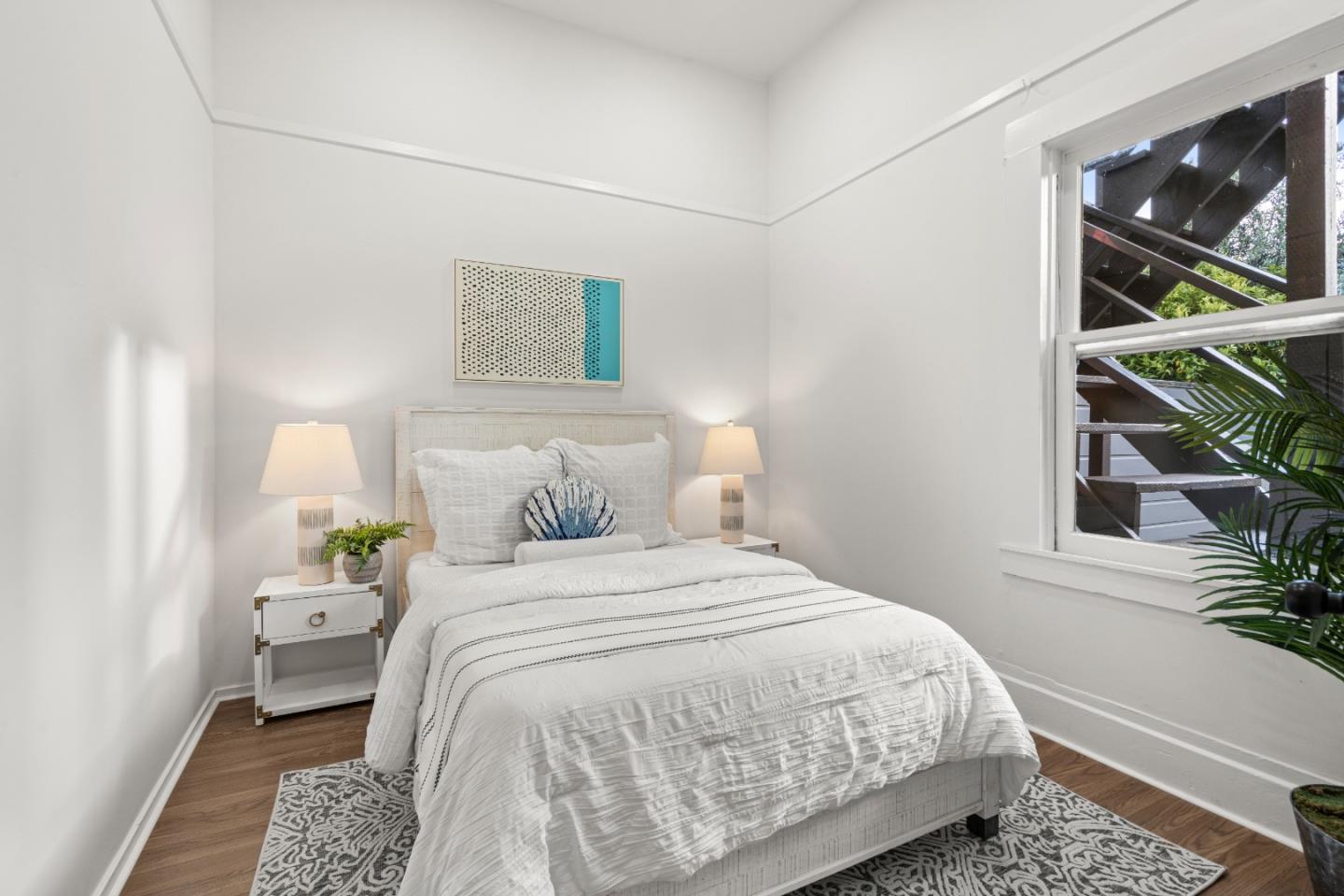 Detail Gallery Image 29 of 64 For 1338 York St, San Francisco,  CA 94110 - 3 Beds | 1 Baths