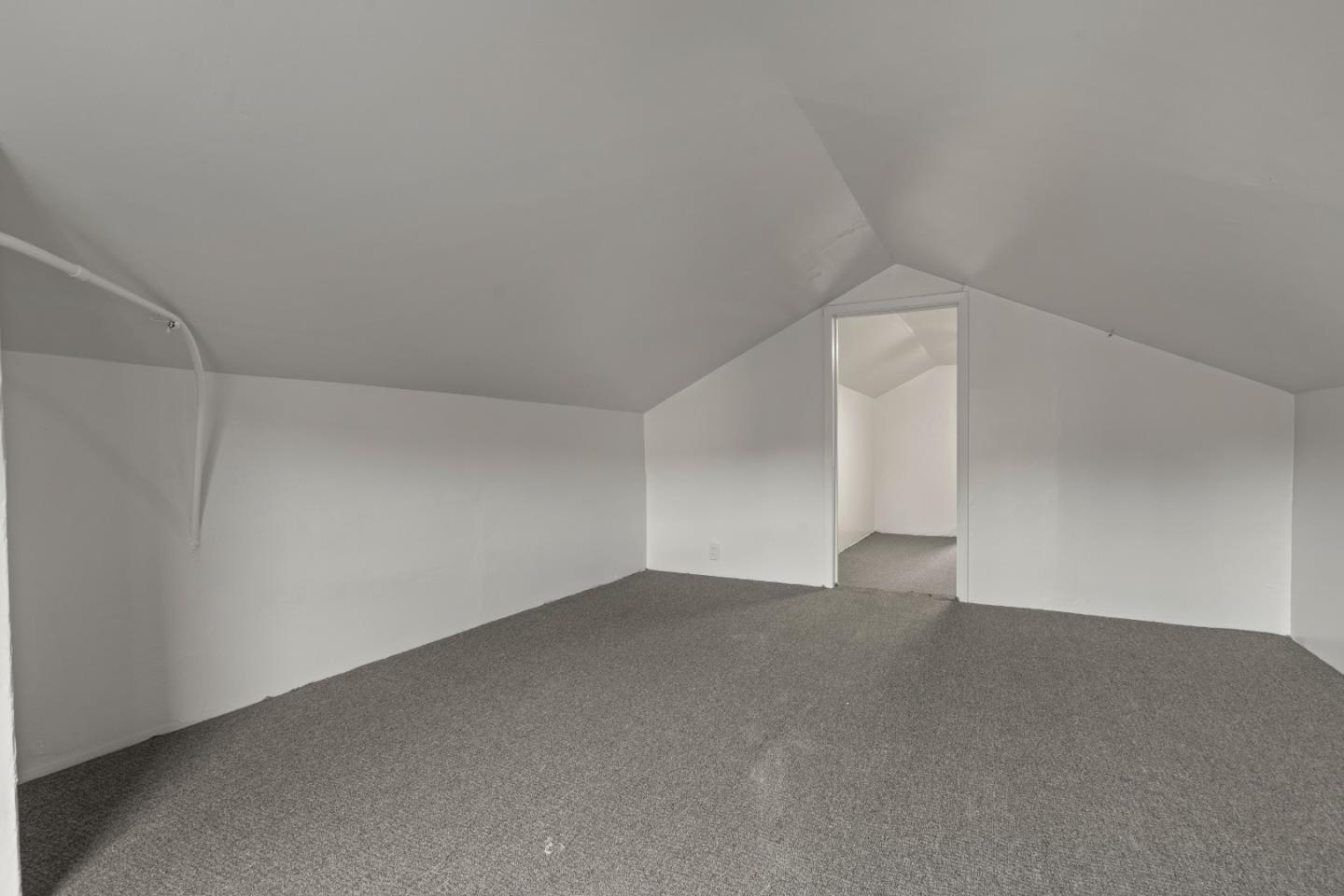 Detail Gallery Image 40 of 64 For 1338 York St, San Francisco,  CA 94110 - 3 Beds | 1 Baths