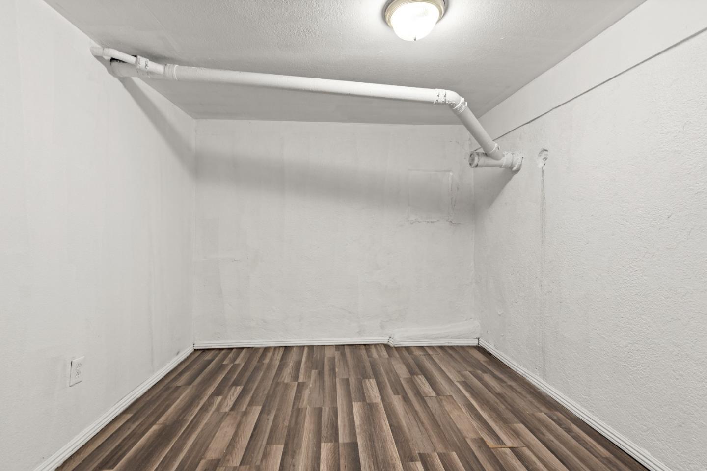 Detail Gallery Image 53 of 64 For 1338 York St, San Francisco,  CA 94110 - 3 Beds | 1 Baths