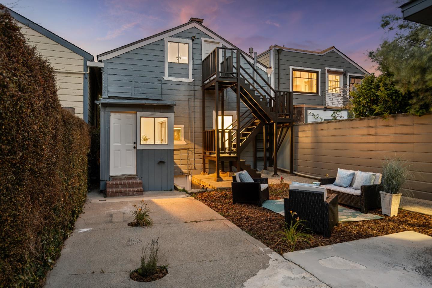 Detail Gallery Image 58 of 64 For 1338 York St, San Francisco,  CA 94110 - 3 Beds | 1 Baths