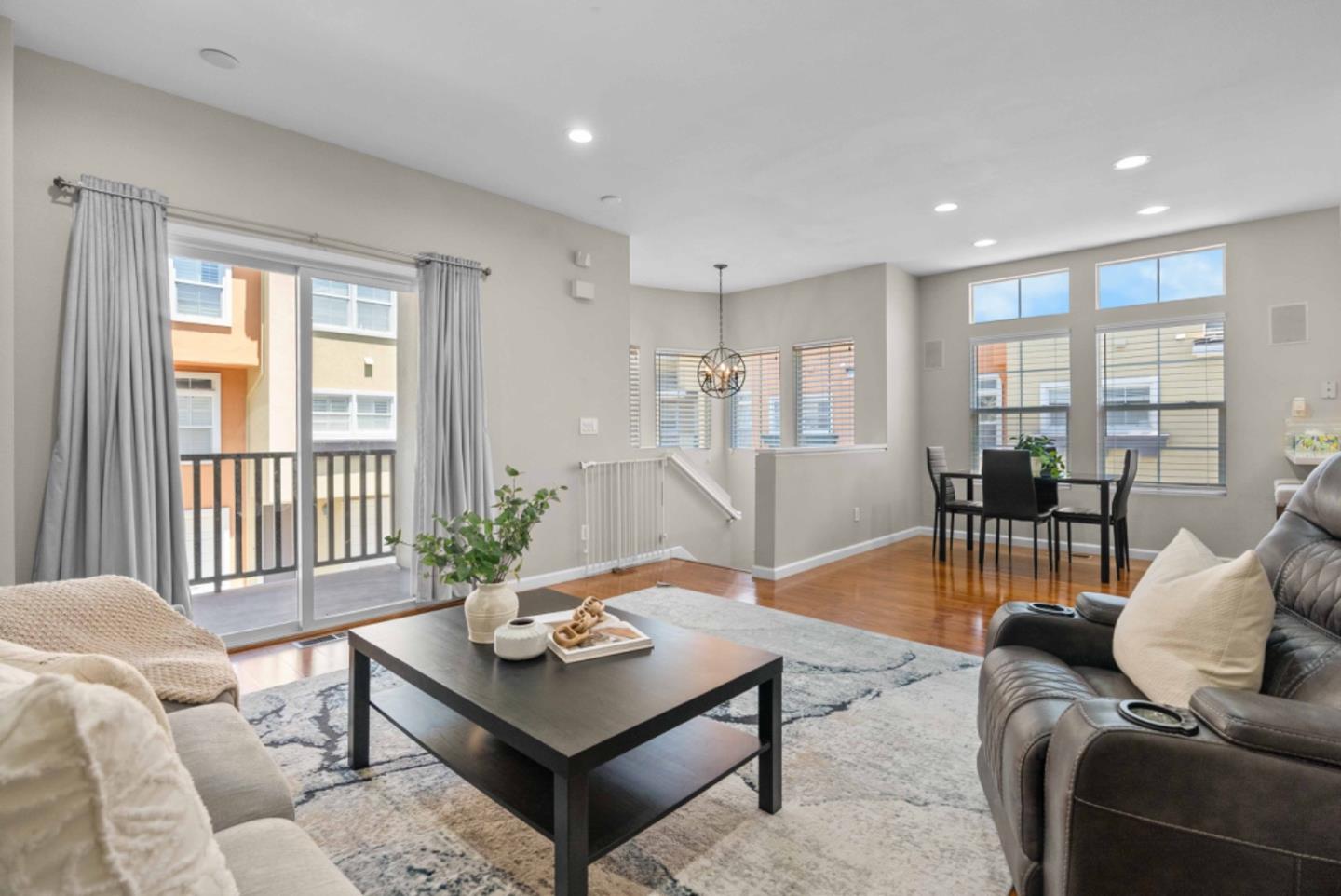 Detail Gallery Image 13 of 40 For 3454 Dayton Cmn, Fremont,  CA 94538 - 2 Beds | 2/1 Baths