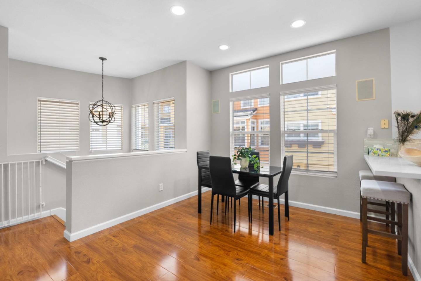 Detail Gallery Image 15 of 40 For 3454 Dayton Cmn, Fremont,  CA 94538 - 2 Beds | 2/1 Baths