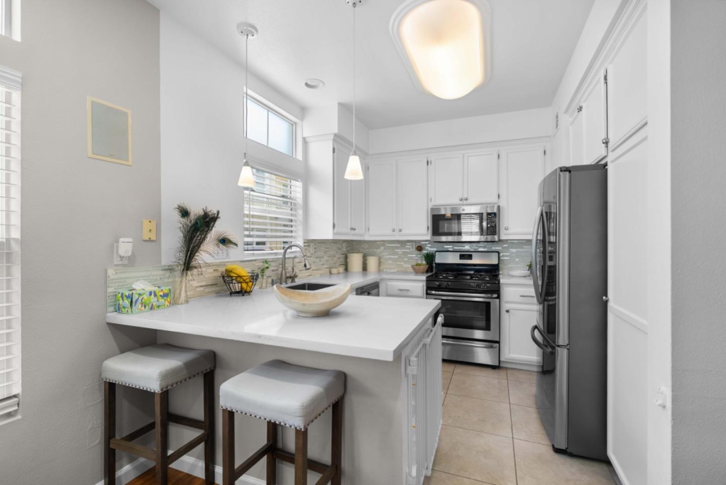 Detail Gallery Image 17 of 40 For 3454 Dayton Cmn, Fremont,  CA 94538 - 2 Beds | 2/1 Baths