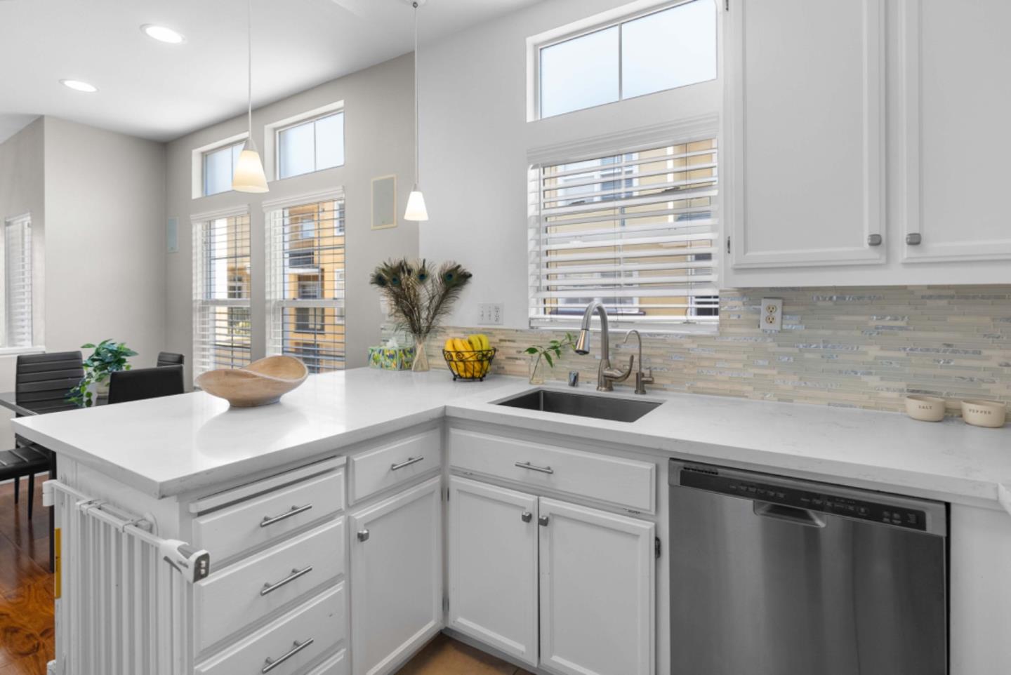 Detail Gallery Image 18 of 40 For 3454 Dayton Cmn, Fremont,  CA 94538 - 2 Beds | 2/1 Baths