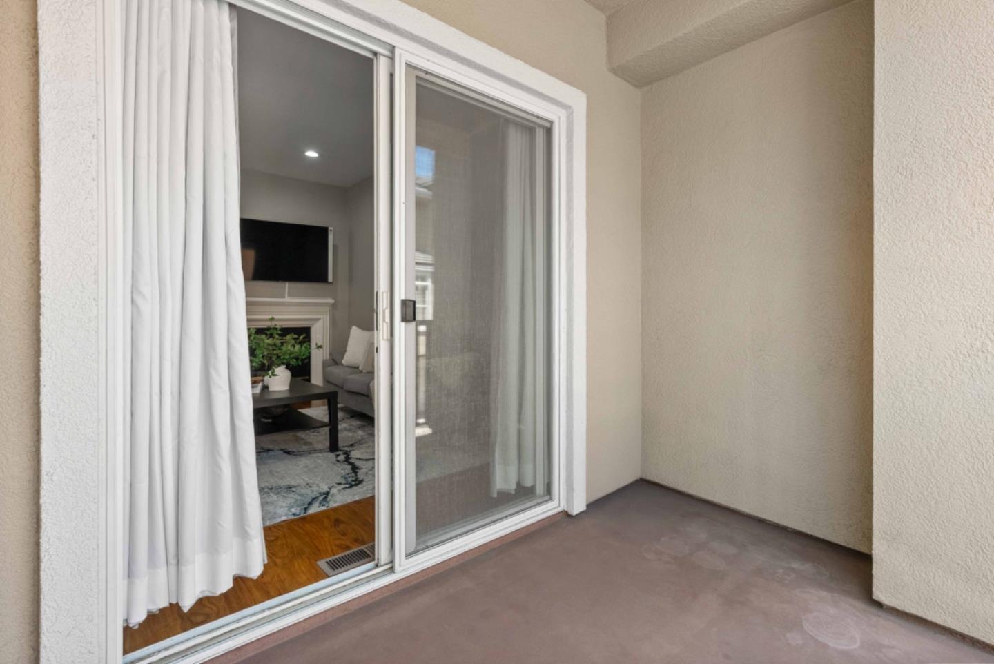 Detail Gallery Image 20 of 40 For 3454 Dayton Cmn, Fremont,  CA 94538 - 2 Beds | 2/1 Baths