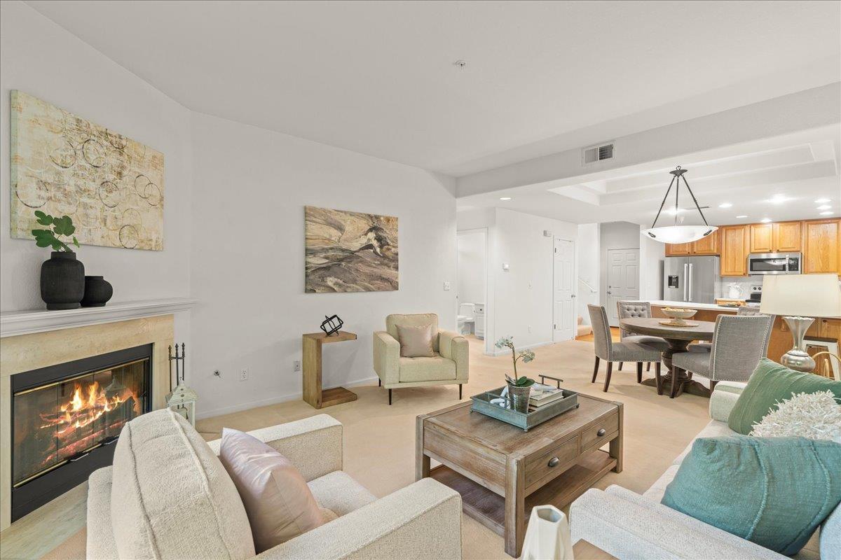 Detail Gallery Image 11 of 37 For 4173 El Camino Real #13,  Palo Alto,  CA 94306 - 3 Beds | 3 Baths