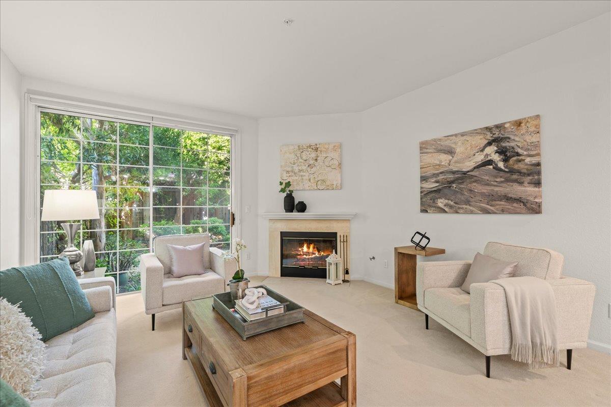 Detail Gallery Image 9 of 37 For 4173 El Camino Real #13,  Palo Alto,  CA 94306 - 3 Beds | 3 Baths