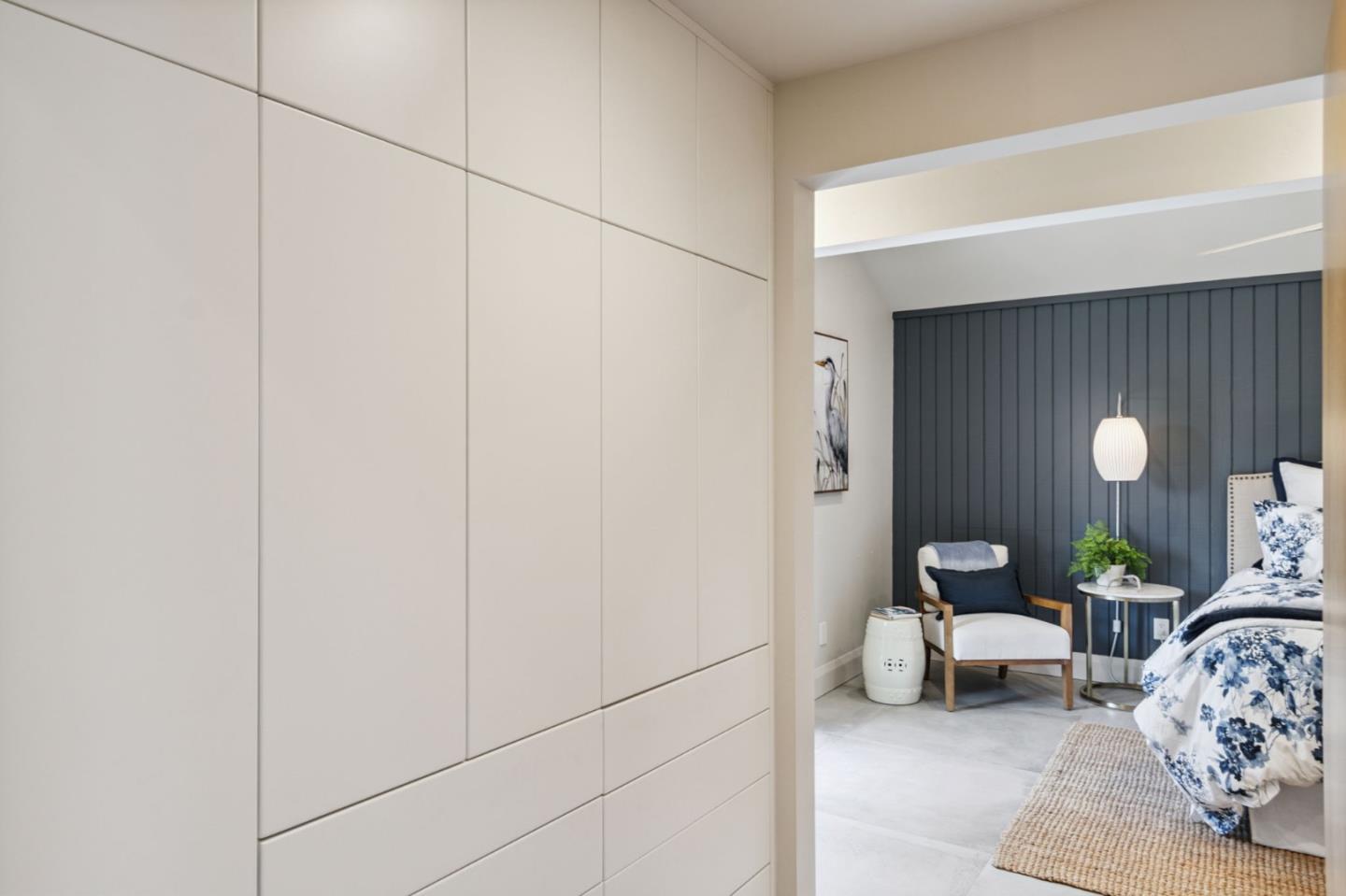 Detail Gallery Image 16 of 51 For 237 21st Ave, Santa Cruz,  CA 95062 - 3 Beds | 2 Baths
