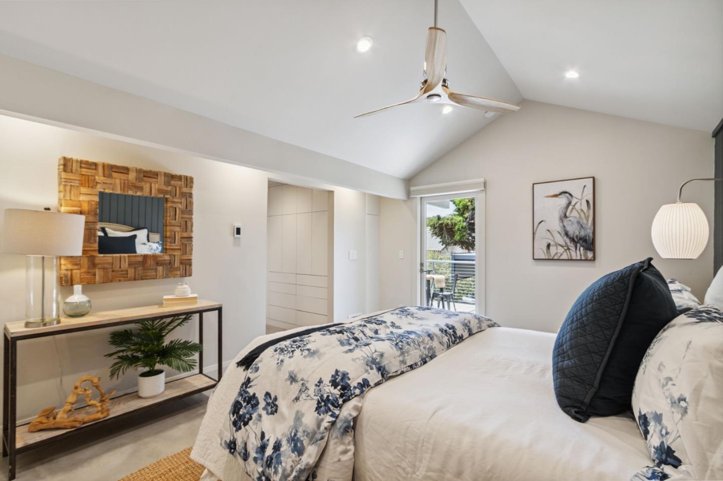 Detail Gallery Image 20 of 51 For 237 21st Ave, Santa Cruz,  CA 95062 - 3 Beds | 2 Baths