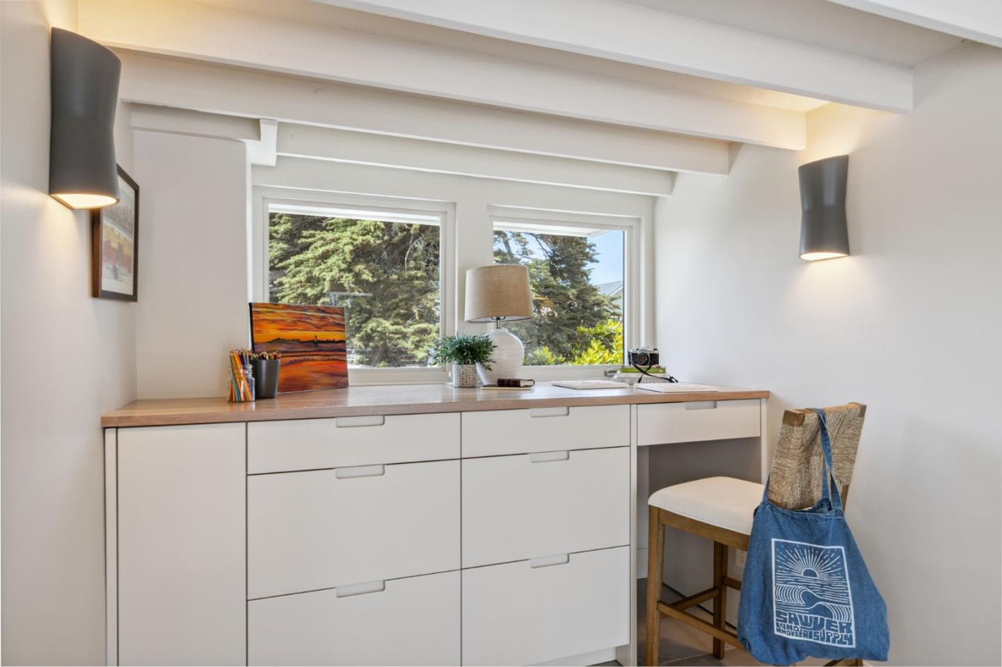 Detail Gallery Image 22 of 51 For 237 21st Ave, Santa Cruz,  CA 95062 - 3 Beds | 2 Baths