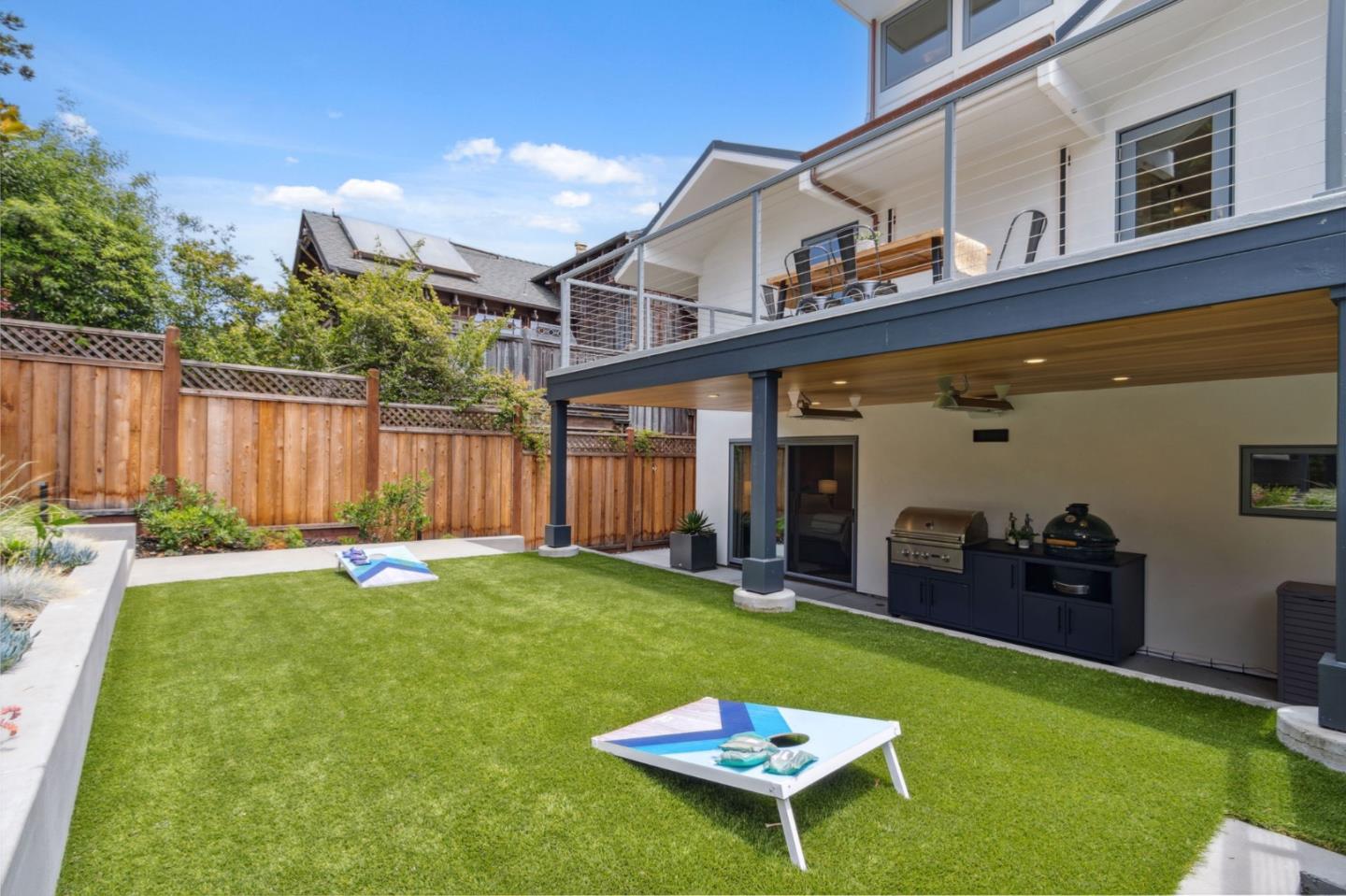 Detail Gallery Image 33 of 51 For 237 21st Ave, Santa Cruz,  CA 95062 - 3 Beds | 2 Baths