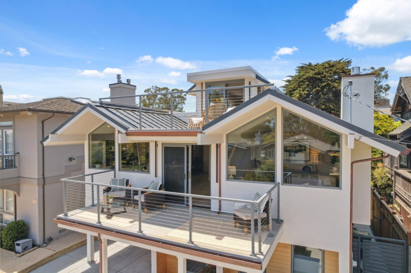 Detail Gallery Image 41 of 51 For 237 21st Ave, Santa Cruz,  CA 95062 - 3 Beds | 2 Baths