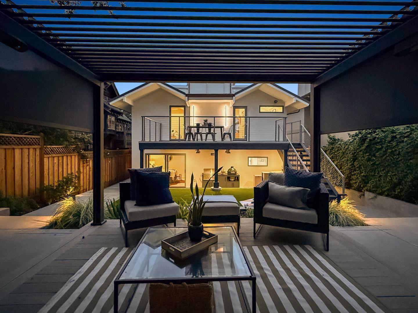 Detail Gallery Image 42 of 51 For 237 21st Ave, Santa Cruz,  CA 95062 - 3 Beds | 2 Baths