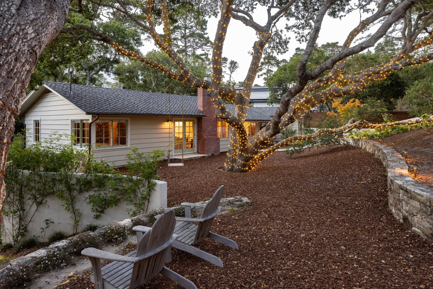 Detail Gallery Image 10 of 45 For 25524 Hatton Rd, Carmel,  CA 93923 - 5 Beds | 3 Baths