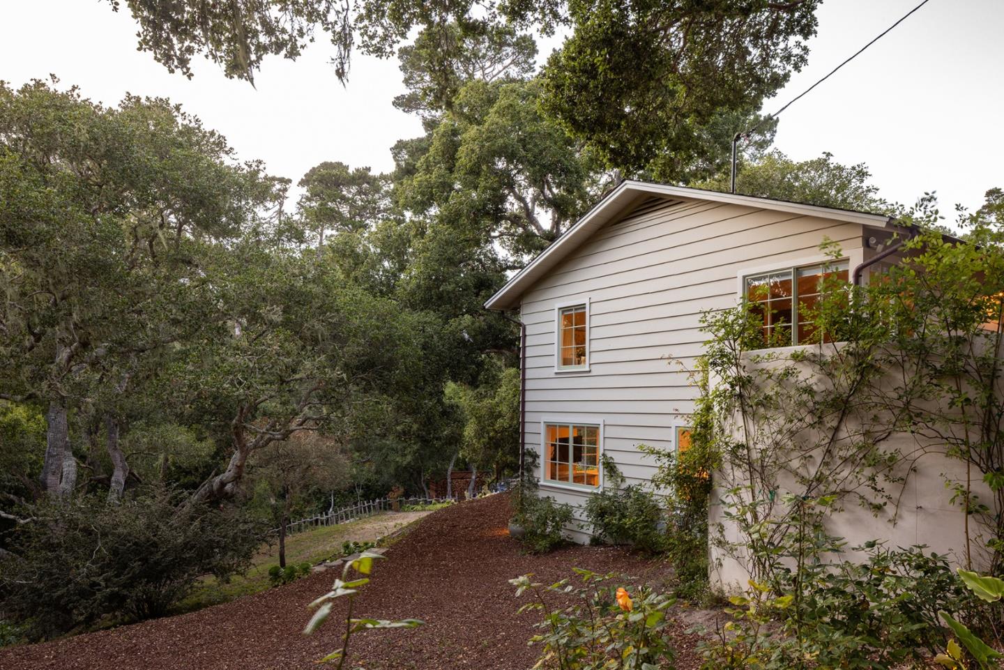 Detail Gallery Image 40 of 45 For 25524 Hatton Rd, Carmel,  CA 93923 - 5 Beds | 3 Baths