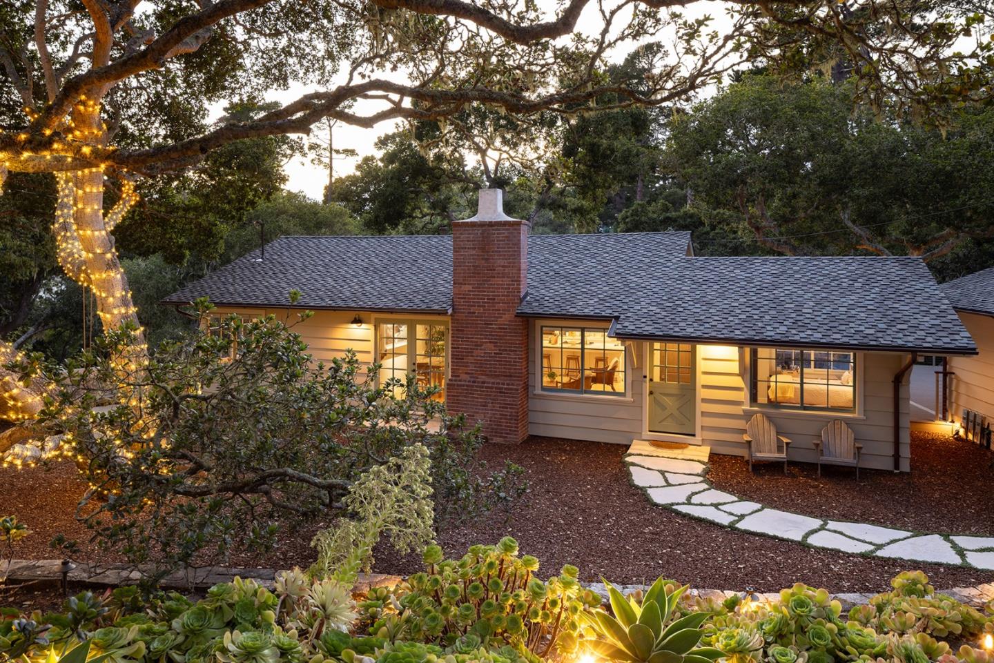 Detail Gallery Image 5 of 45 For 25524 Hatton Rd, Carmel,  CA 93923 - 5 Beds | 3 Baths