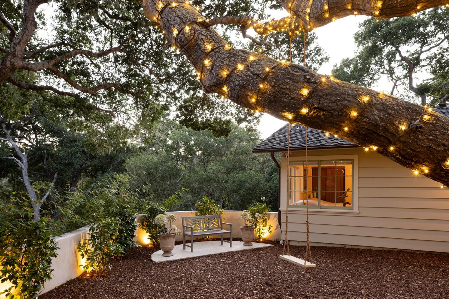 Detail Gallery Image 8 of 45 For 25524 Hatton Rd, Carmel,  CA 93923 - 5 Beds | 3 Baths