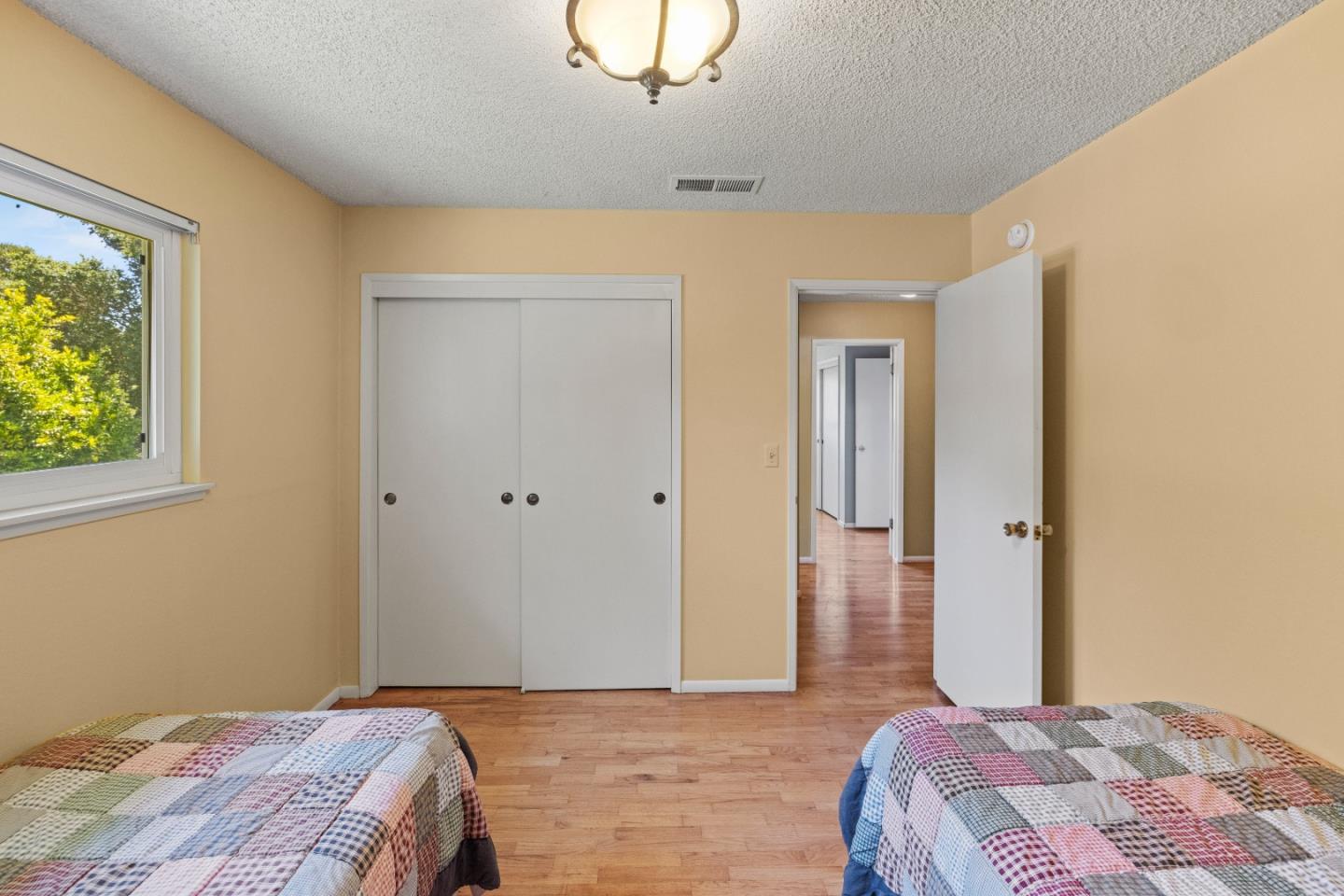 Detail Gallery Image 20 of 41 For 19060 Oak Heights Dr, Salinas,  CA 93907 - 3 Beds | 2 Baths