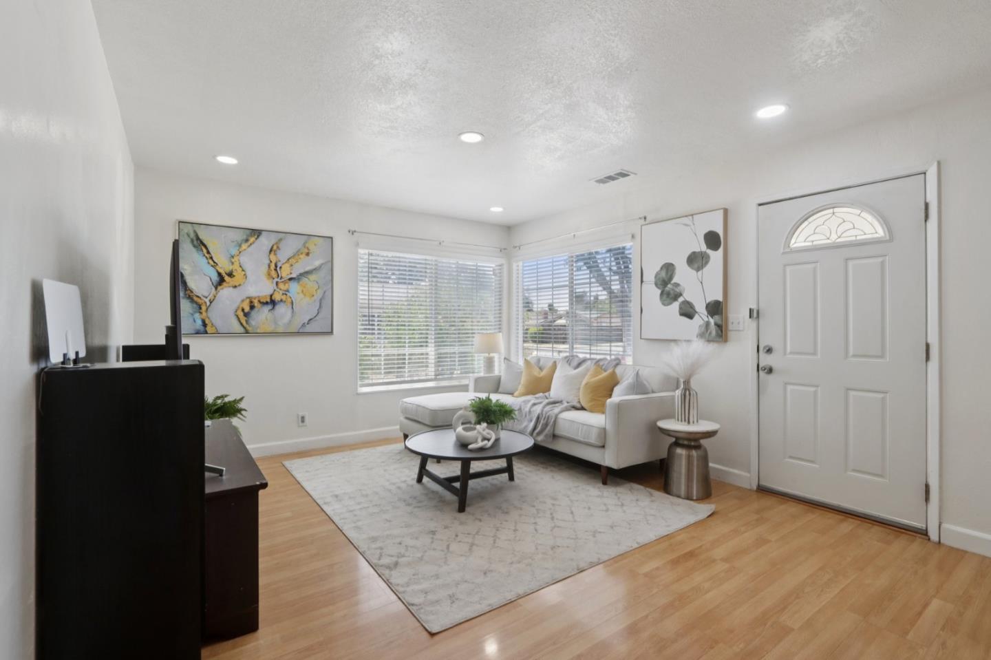 Detail Gallery Image 7 of 31 For 1672 Edsel Dr, Milpitas,  CA 95035 - 3 Beds | 2 Baths