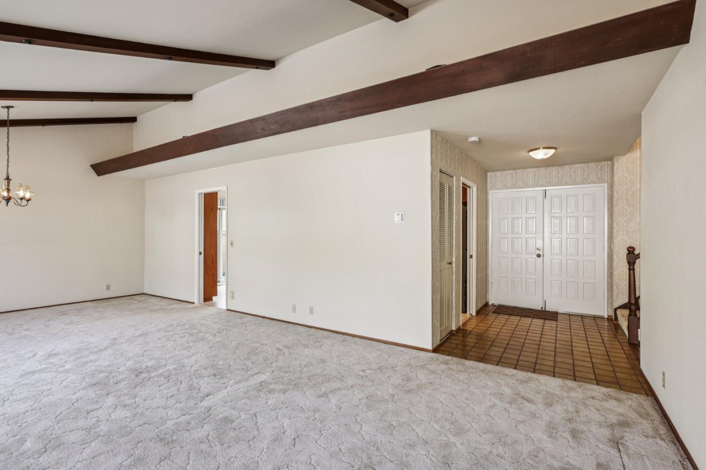 Detail Gallery Image 10 of 56 For 908 Park Pacifica Ave, Pacifica,  CA 94044 - 4 Beds | 2/1 Baths