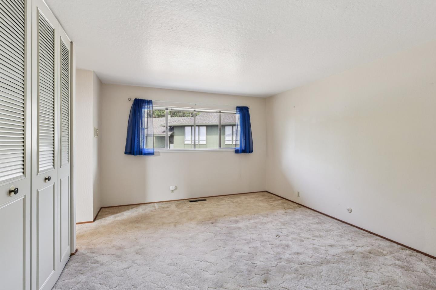 Detail Gallery Image 25 of 56 For 908 Park Pacifica Ave, Pacifica,  CA 94044 - 4 Beds | 2/1 Baths