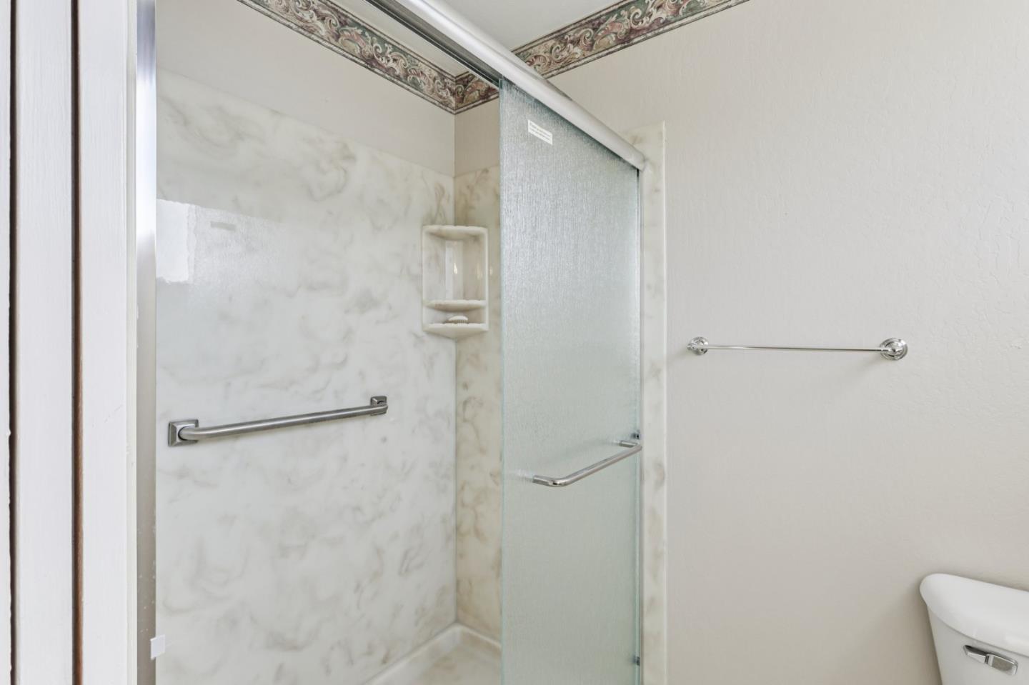 Detail Gallery Image 29 of 56 For 908 Park Pacifica Ave, Pacifica,  CA 94044 - 4 Beds | 2/1 Baths