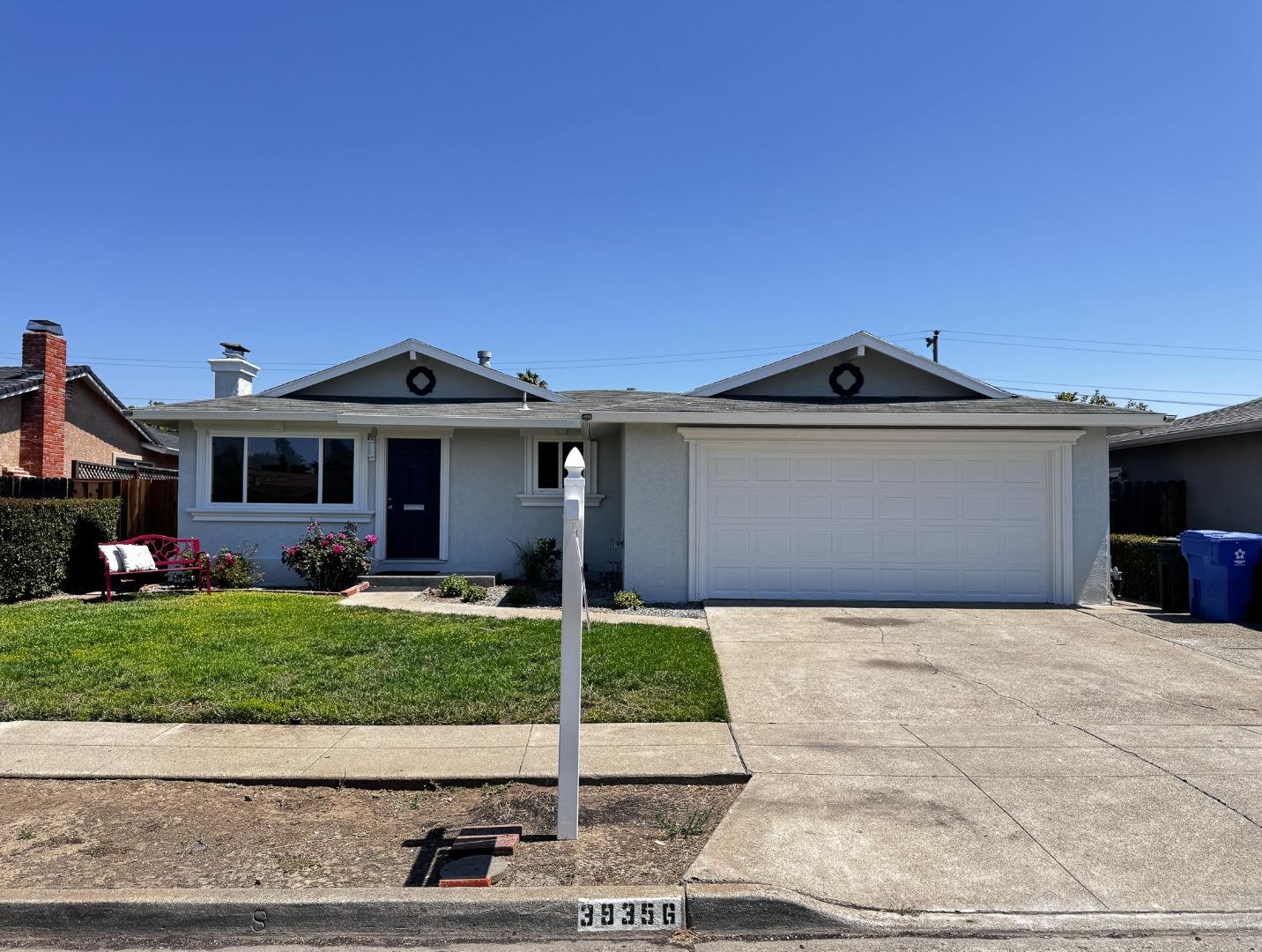 Detail Gallery Image 2 of 25 For 39356 Wilford St, Fremont,  CA 94538 - 4 Beds | 2 Baths