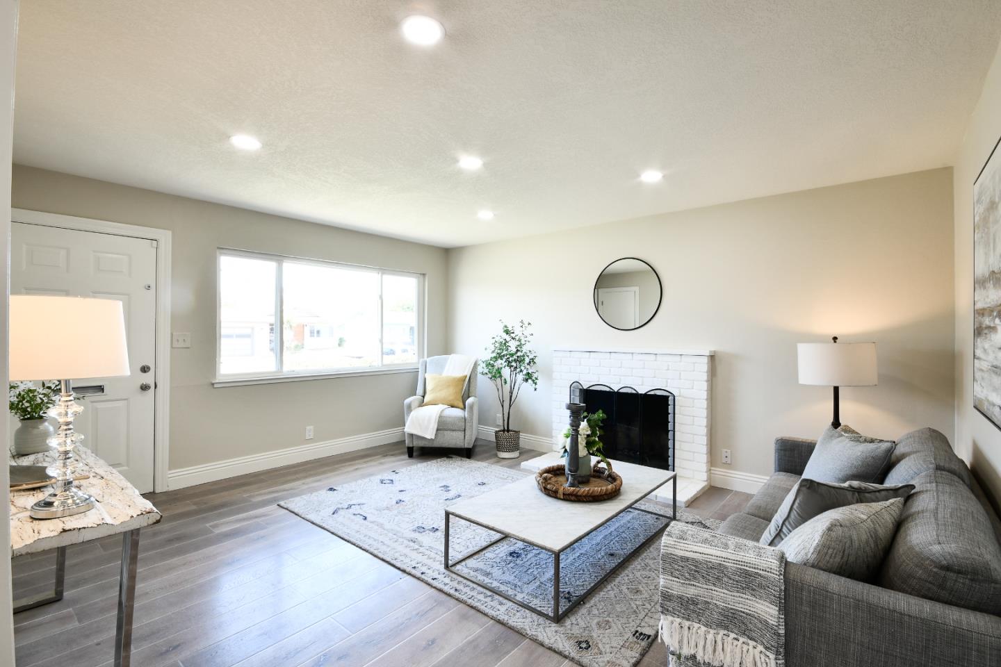 Detail Gallery Image 7 of 25 For 39356 Wilford St, Fremont,  CA 94538 - 4 Beds | 2 Baths