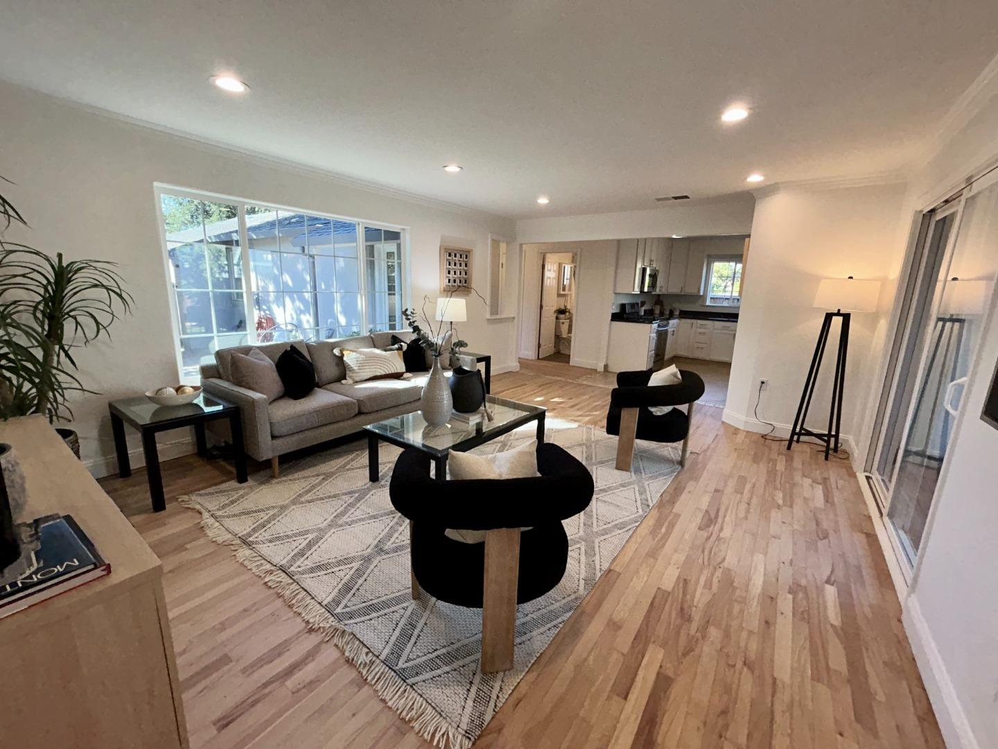 Detail Gallery Image 13 of 43 For 120 El Toro Ct, Morgan Hill,  CA 95037 - 3 Beds | 2 Baths