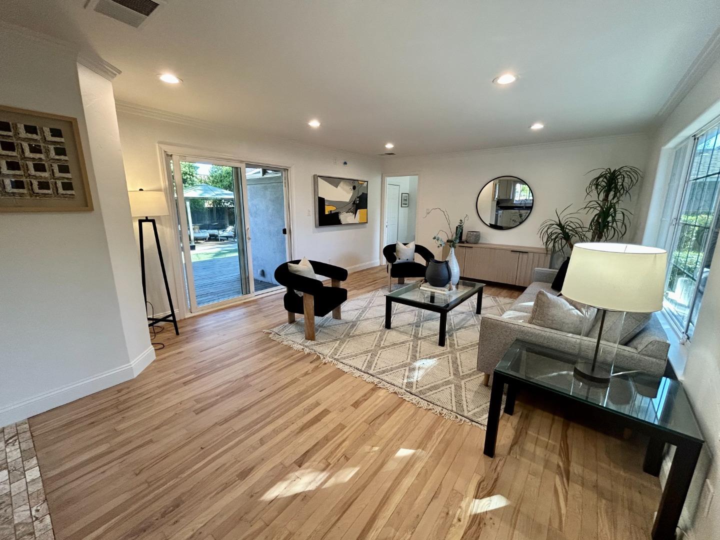 Detail Gallery Image 17 of 43 For 120 El Toro Ct, Morgan Hill,  CA 95037 - 3 Beds | 2 Baths