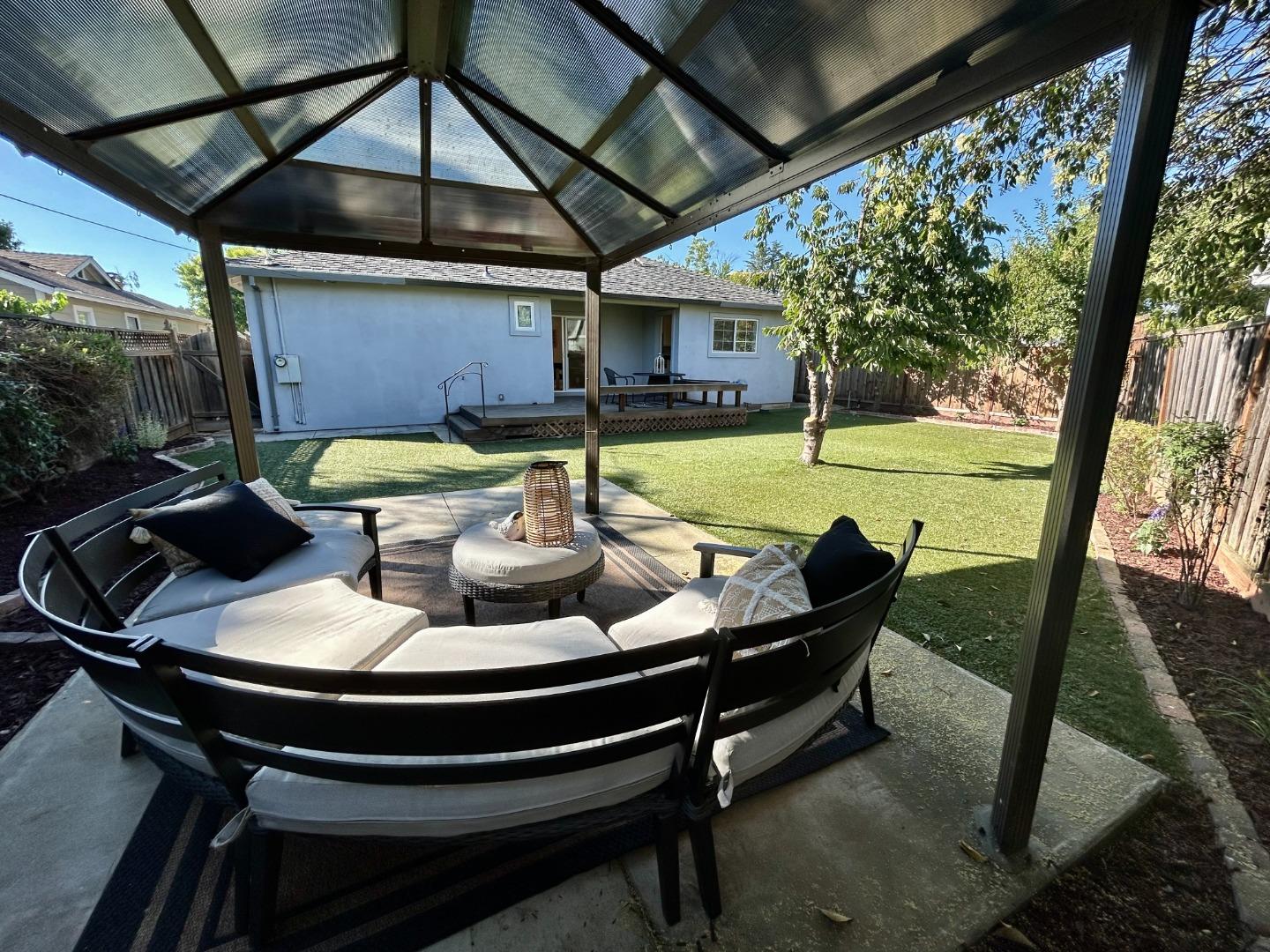 Detail Gallery Image 35 of 43 For 120 El Toro Ct, Morgan Hill,  CA 95037 - 3 Beds | 2 Baths