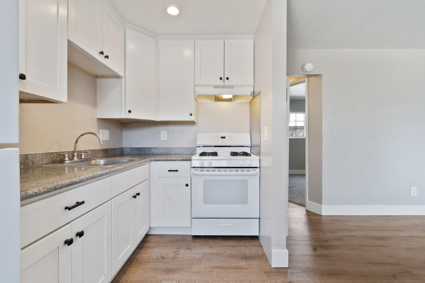 Detail Gallery Image 6 of 9 For 434 Junction Ave, Livermore,  CA 94551 - – Beds | – Baths