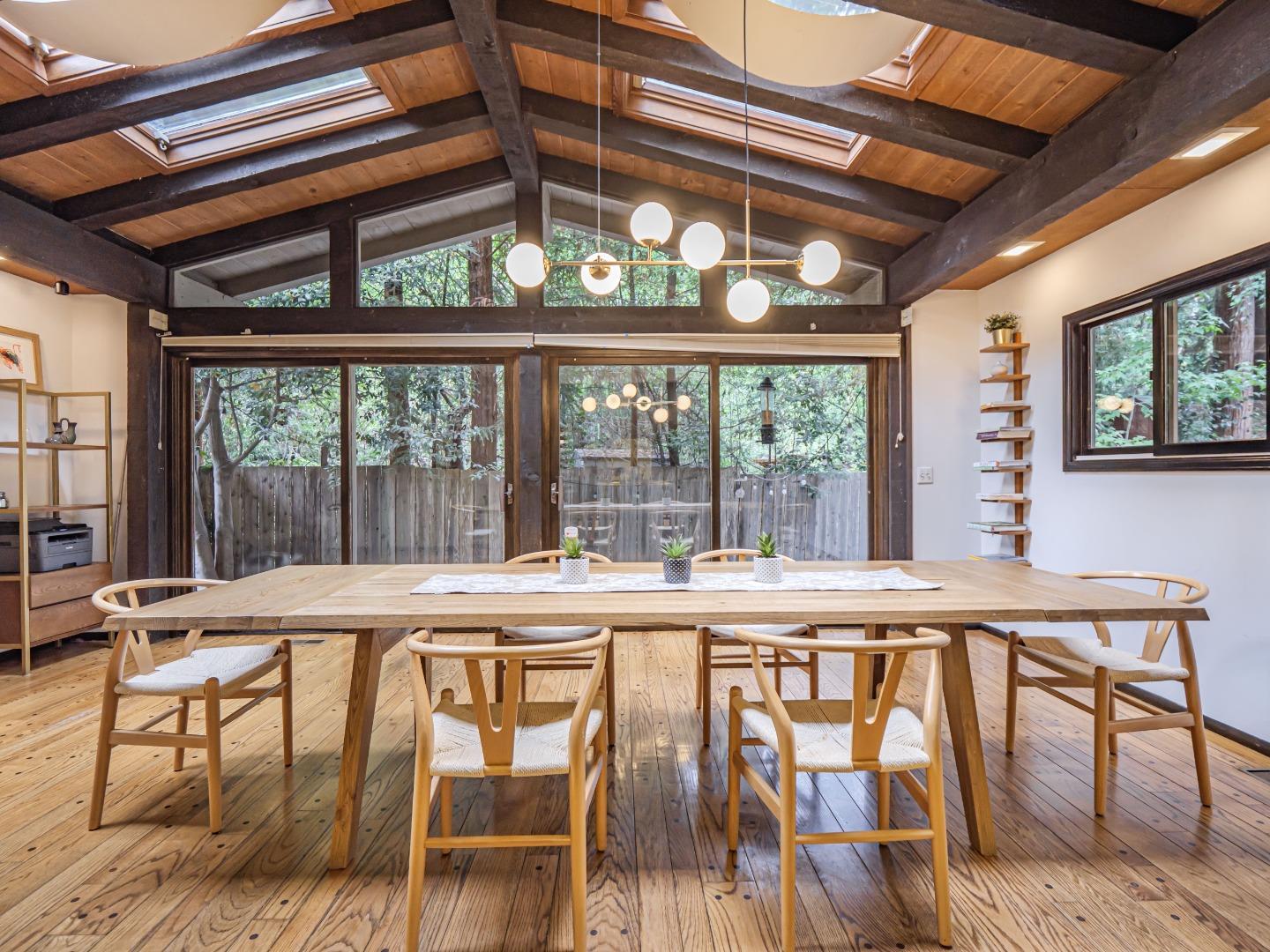 Detail Gallery Image 8 of 52 For 251 Sunnycroft Rd, Ben Lomond,  CA 95005 - 3 Beds | 2/1 Baths