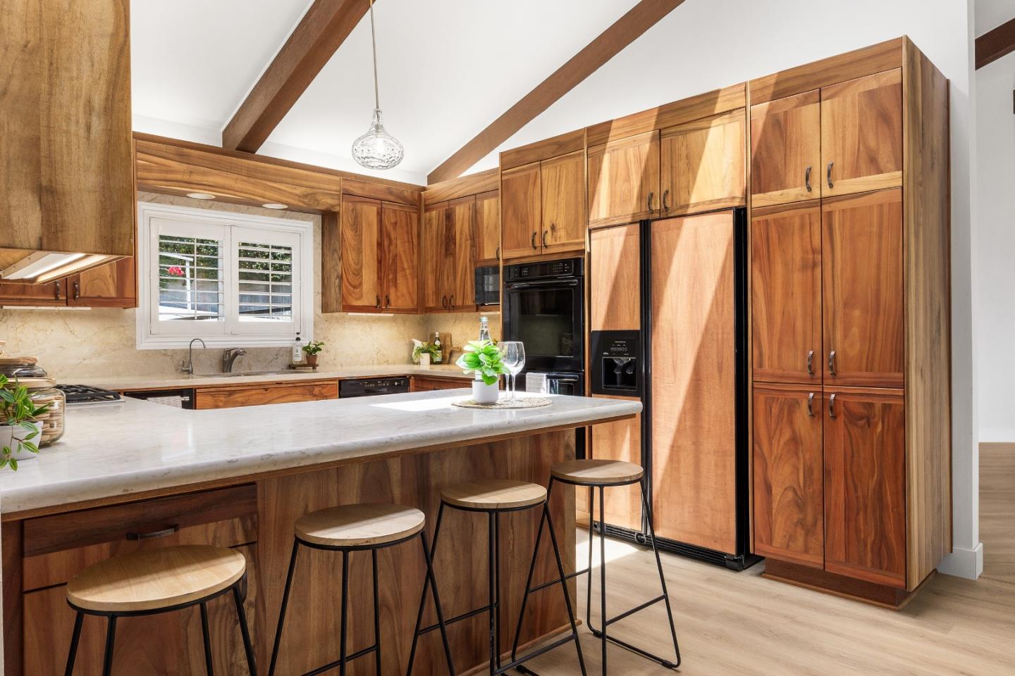 Detail Gallery Image 10 of 40 For 77 Pasatiempo Dr, Santa Cruz,  CA 95060 - 5 Beds | 4 Baths