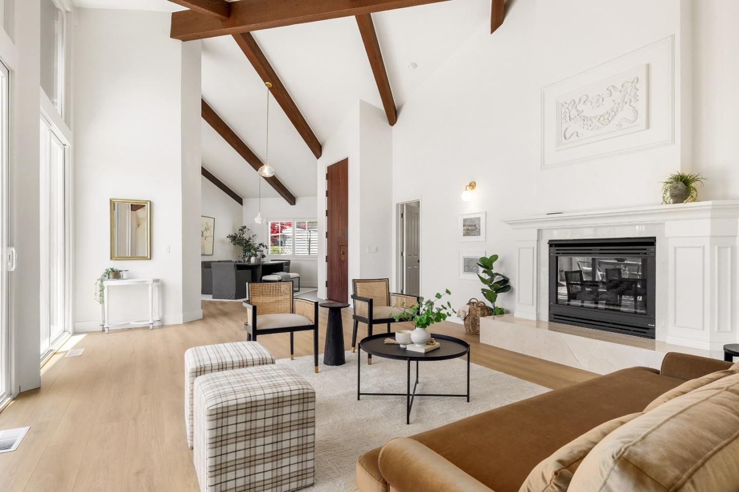 Detail Gallery Image 3 of 40 For 77 Pasatiempo Dr, Santa Cruz,  CA 95060 - 5 Beds | 4 Baths