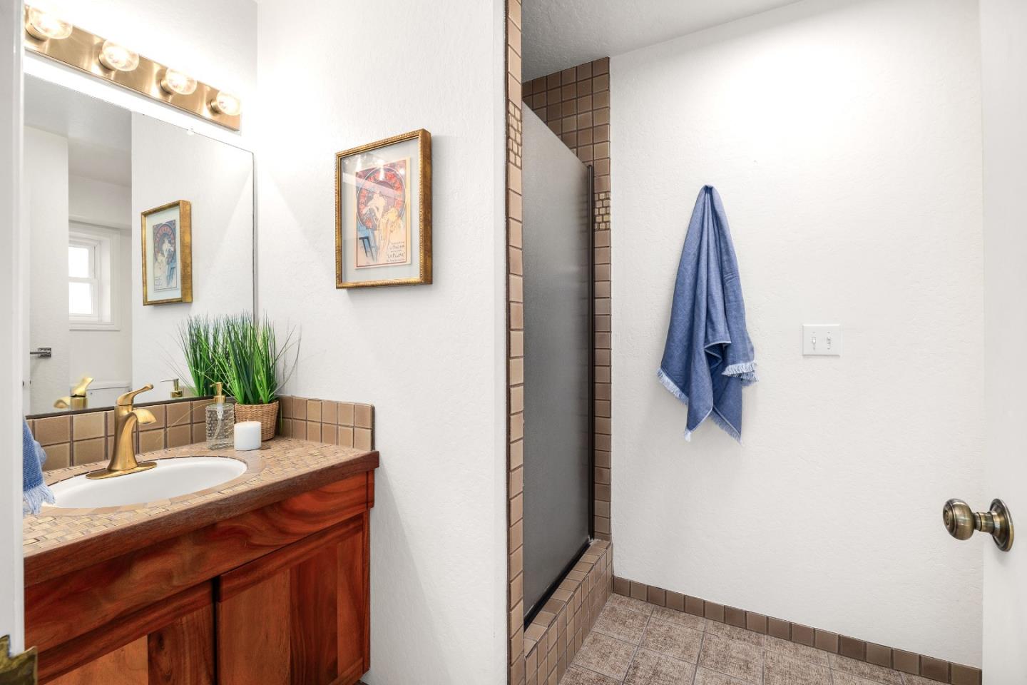 Detail Gallery Image 32 of 40 For 77 Pasatiempo Dr, Santa Cruz,  CA 95060 - 5 Beds | 4 Baths